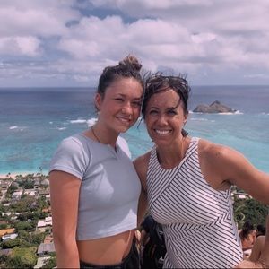 Meet your Posher, Cali